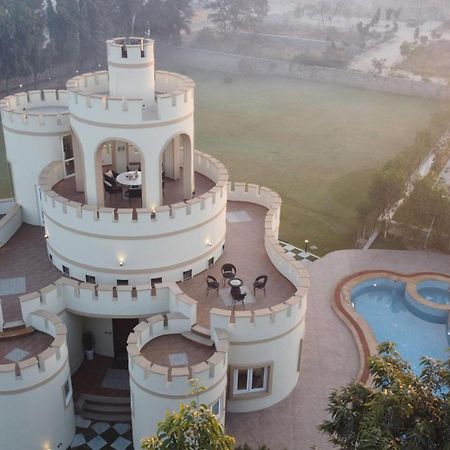 Stayvista'S Mystic Castle With Terrace, Swimming Pool, Lawn With Gazebo Jaipur Eksteriør bilde