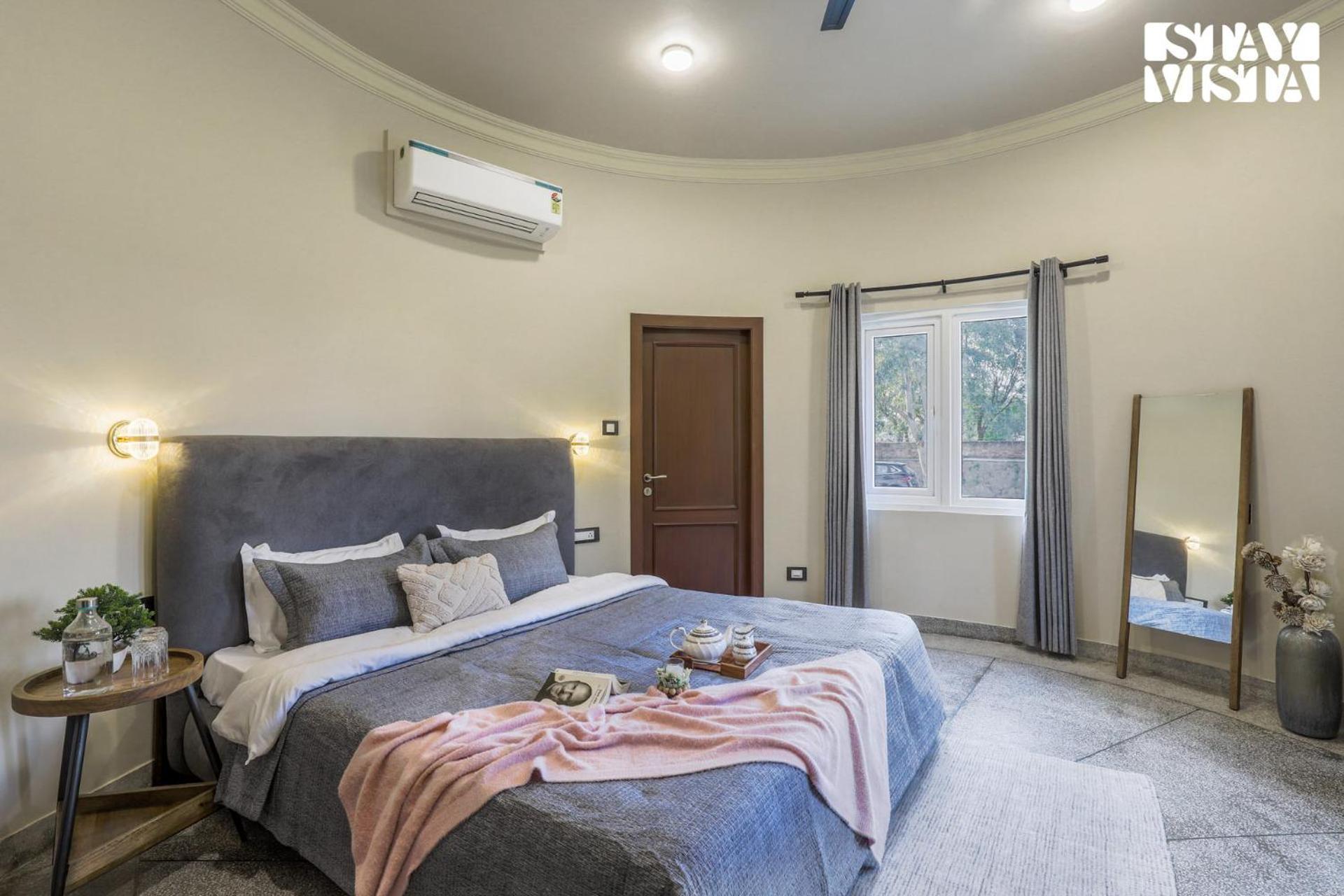 Stayvista'S Mystic Castle With Terrace, Swimming Pool, Lawn With Gazebo Jaipur Eksteriør bilde