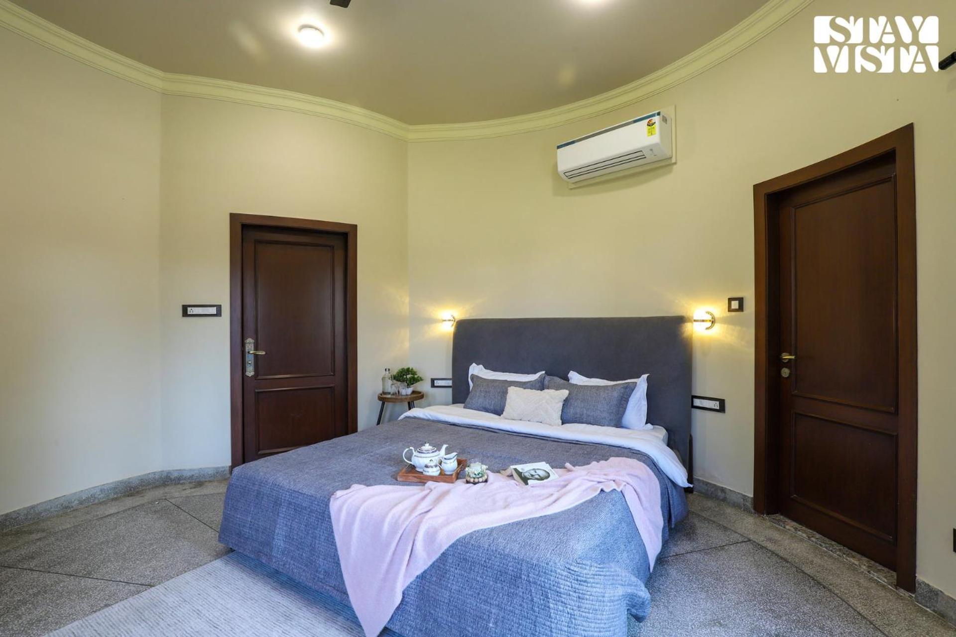 Stayvista'S Mystic Castle With Terrace, Swimming Pool, Lawn With Gazebo Jaipur Eksteriør bilde