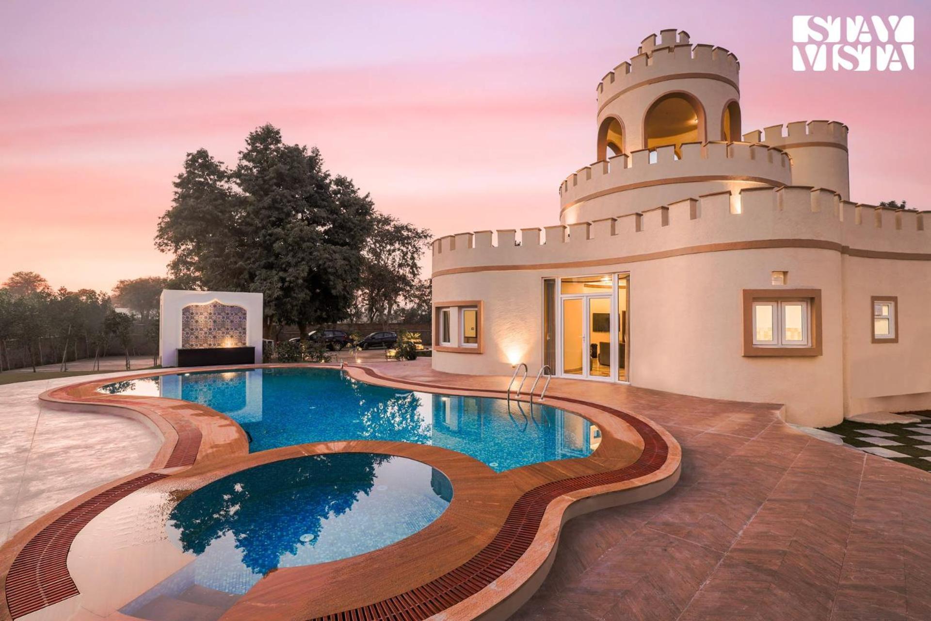Stayvista'S Mystic Castle With Terrace, Swimming Pool, Lawn With Gazebo Jaipur Eksteriør bilde