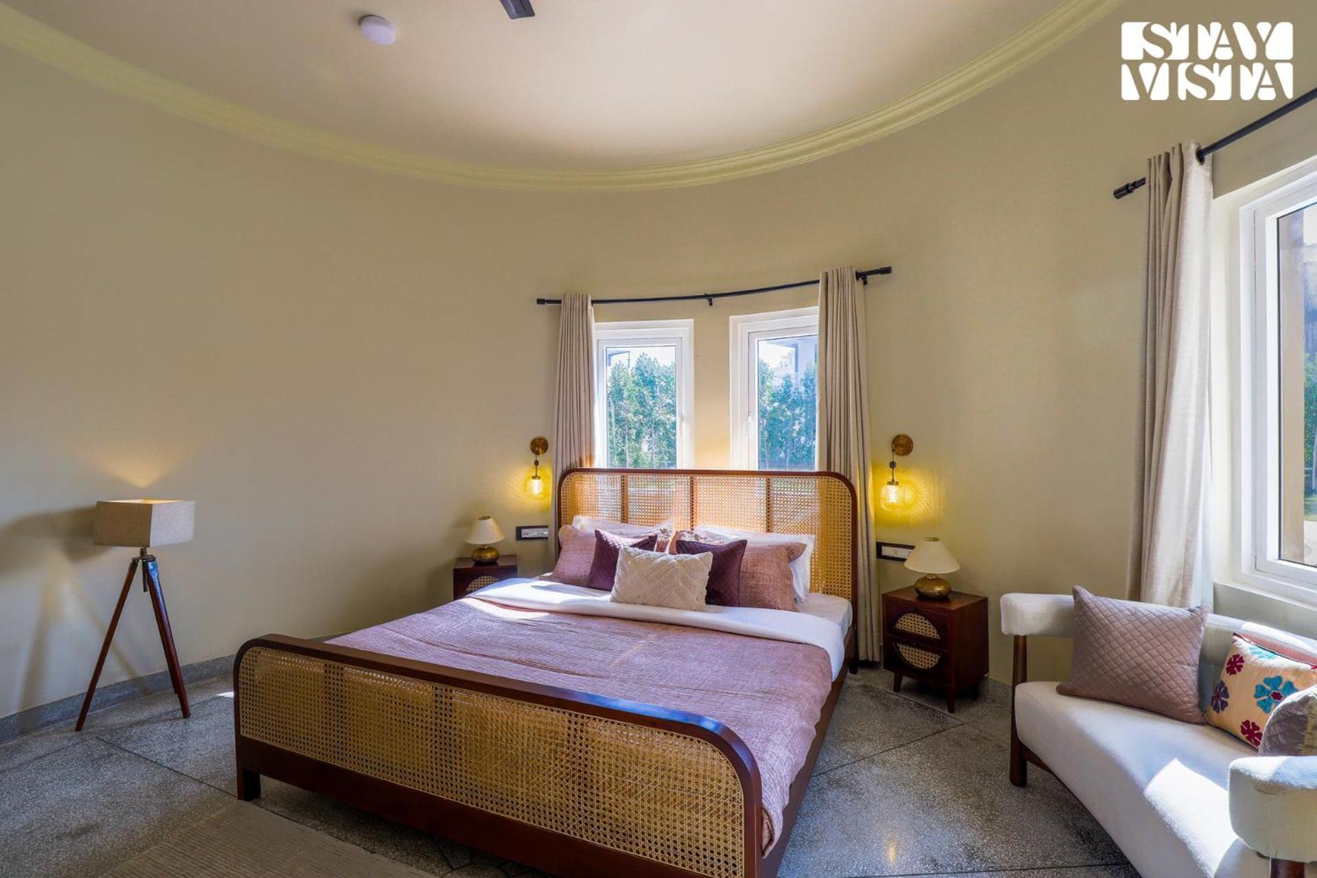 Stayvista'S Mystic Castle With Terrace, Swimming Pool, Lawn With Gazebo Jaipur Eksteriør bilde
